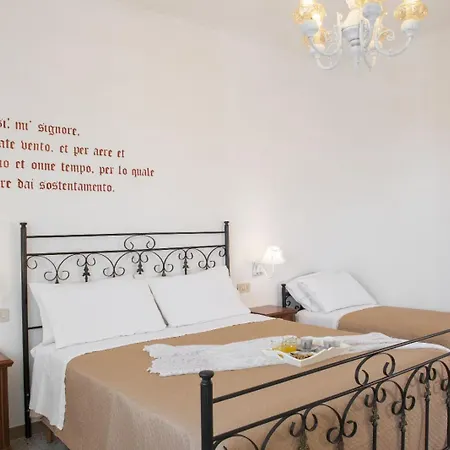 Casa Giovanni Xxiii *